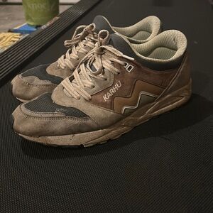 Karhu Sneakers size 12